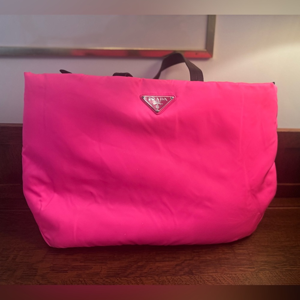 VGUC Prada soft Tessuto shopper tote in Rosa Fluo with crossbody strap. 21 X 13”